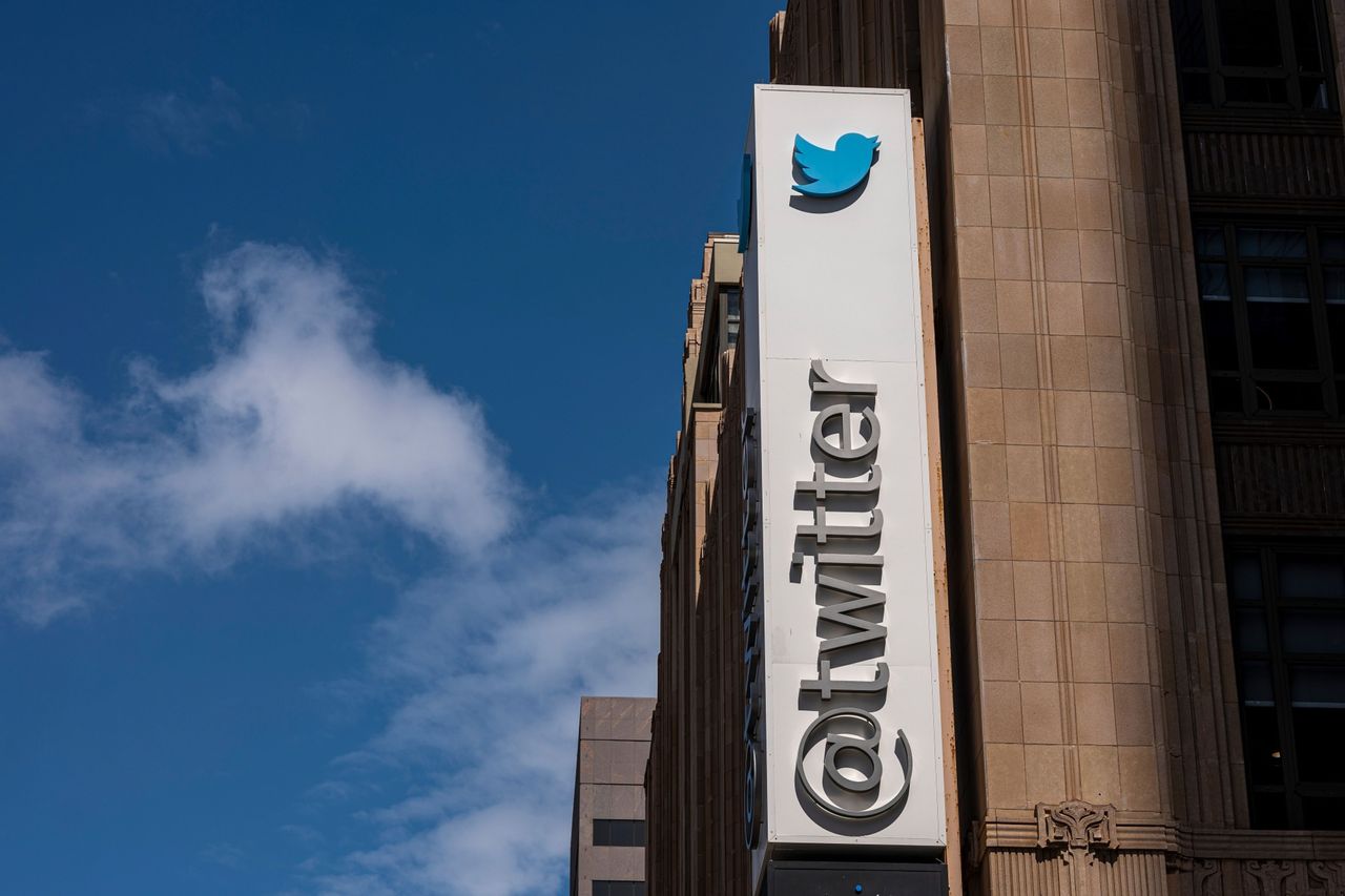 Twitter headquarters in San Francisco, California, U.S., on Thursday, April 21, 2022. Elon Musk said Morgan Stanley and other financial institutions are providing about $25.5 billion in debt financing for his bid to buy Twitter Inc. as he looks to pile pressure on the company to engage with his offer. Photographer: David Paul Morris/Bloomberg