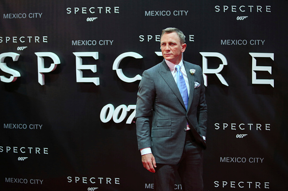 MEXICO CITY, MEXICO - NOVEMBER 02: Daniel Craig attends the red carpet of the 'Spectre' film Premiere at Auditorio Nacional on November 02, 2015 in Mexico City, Mexico. (Photo by Hector Vivas/LatinContent via Getty Images) MEXICO CITY, MEXICO - NOVEMBER 02: Daniel Craig attends the red carpet of the 'Spectre' film Premiere at Auditorio Nacional on November 02, 2015 in Mexico City, Mexico. (Photo by Hector Vivas/LatinContent via Getty Images)